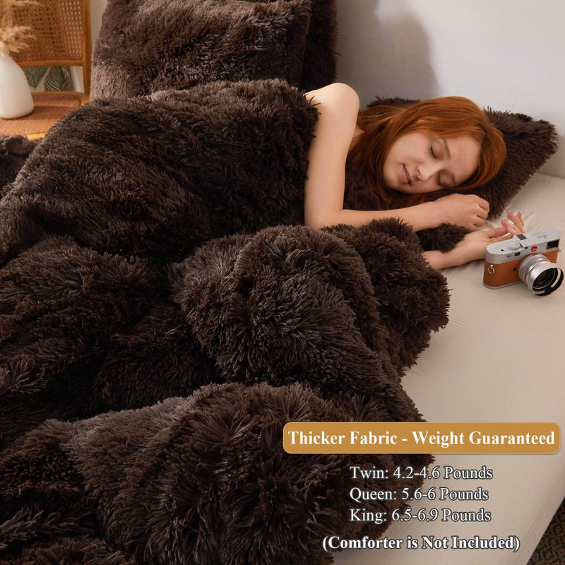 XeGe Plush Shaggy Brown Duvet Cover, Luxury Ultra Soft Velvet Fuzzy Bedding 1PC(1 Faux Fur Duvet Cover), Fluffy Furry Comforter Cover for Bedroom Home Decoration, Zipper Closure(Queen, Coffee) - Image 3